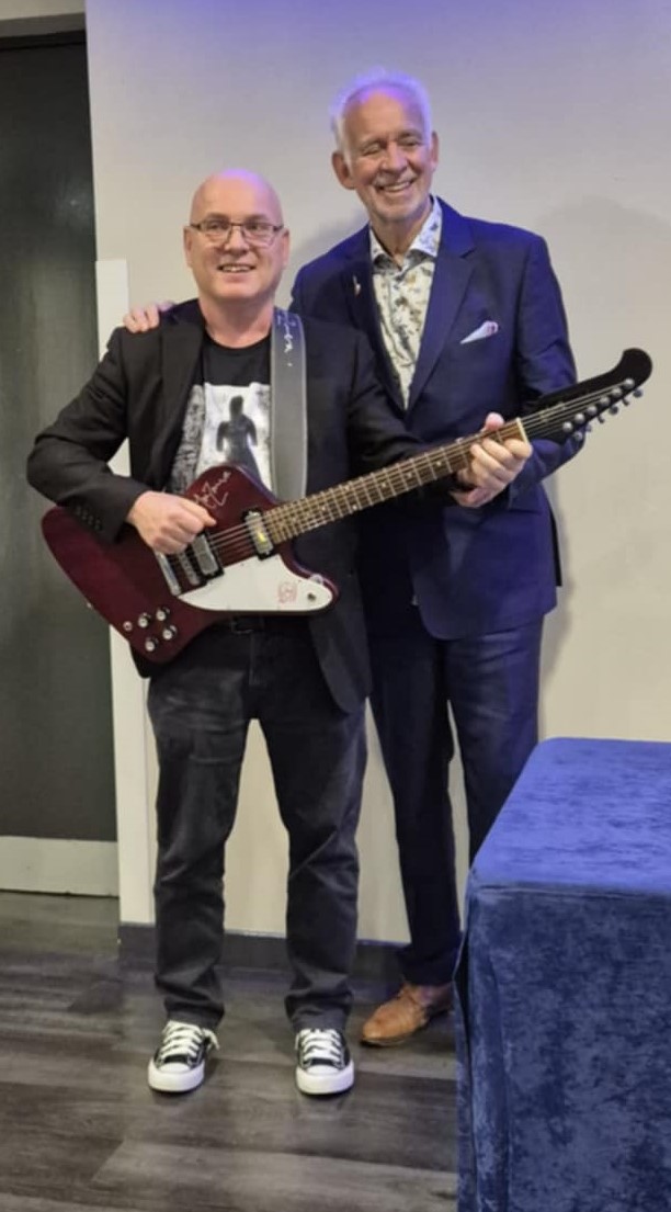 Phil Manzanera (1).jpeg